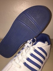 K-SWISS VARSITY LOW WHITE/AQUA BLUE/NEON GREEN YOUTH CASUAL SNEAKER SIZE 5 MED