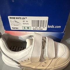 Keds Irvine Kids Sneakers White Leather Hook & Loop US 5 W TH07361