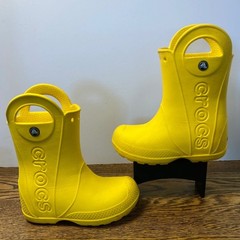 Crocs Handle It Rain Boots Yellow Kids Size C11 Waterproof Pull On 12803