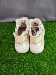 Size 7 (GS) – Nike Huarache Run Low White Pure Platinum