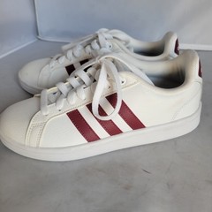 Adidas Cloudfoam Advantage White Red Gold Tennis Shoes Kids Size 5