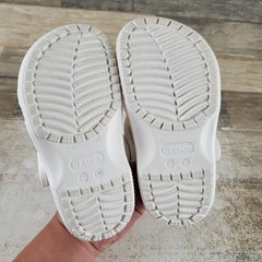 Crocs Classic Clogs Kids Sz 10 C10 White Ankle Strap Round Toe Slip-On Shoes