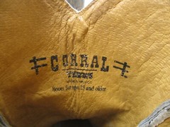 CORRAL Distressed Leather Square Toe Cross Wing Cowboy Boots Sz 2 T Style A1032