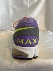 Nike Air Max Kids (G.S.) 3 1/2 Sneaker very good condition