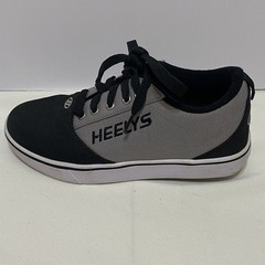 Heelys PRO20 HE100761 Gray & Black canvas skate wheeled shoes Youth size 6