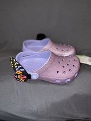 Crocs Classic I Am Butterfly Glitter Clog Unisex Kids J2 Purple Slip-On