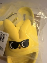 Peeps MSY/GG Bunny Slide Sandals Yellow Kids 13-1 Sunglasses Logo Easter. Sku70.
