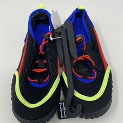 Wonder Nation Kids Water Friendly Comfort Footbed Water Shoe Size 11-12 NWT
