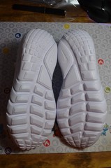 Nike Flex Runner 2 Low Triple White – DJ6038-100 Size 4.5y Brand New No Box