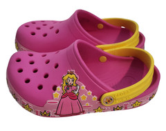 Crocs Fun Lab Super Mario Brothers Princess Peach Clog Size 3 Junior Girls