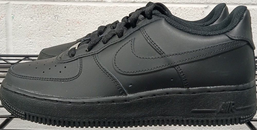 Big Kid’s Nike Air Force 1 LE Black/Black (GS) (DH2920 001) – 6.5