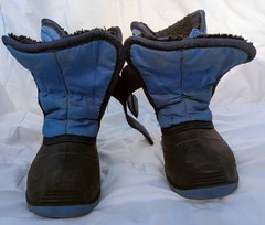 Kamik Snowbug winter boots for toddlers Little Kid Size 8 one step straps