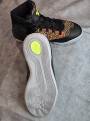 Nike Kobe IX 9 Elite Protro ‚Masterpiece‘ Black Silver (HJ9446-001) Size 5.5Y 7W