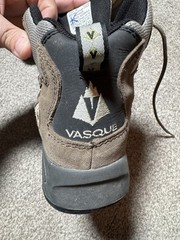 Vasque Breeze waterproof hiking boots Youth Size 4 M