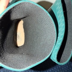 UGG Waterproof Rain Boots Kids Size 1 Green Rubber Pull On Spring Midcalf
