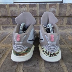Nike Kyrie Infinity Mid Leopard Camo – DD0334-006 Size 5.5Y US ( 5 UK)