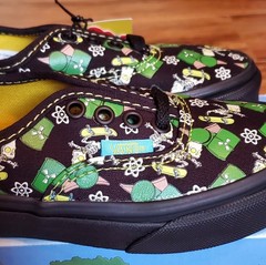 Vans The Simpsons Authentic GLOW BART Shoe Kids Youth Size 11 NEW NIB