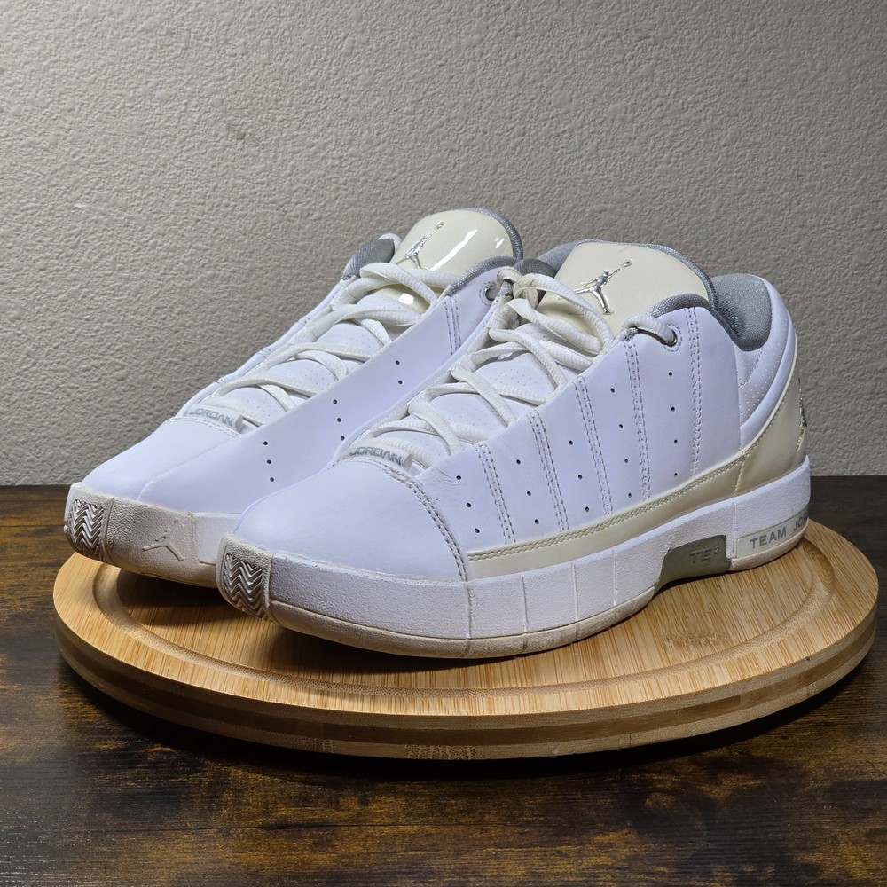 Air Jordan TE 2 Advance Kid’s Sneakers Size 6Y White