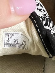 Vans Authentic Kids Size 3 Black White Skull Print Sneakers, Excellent Condition