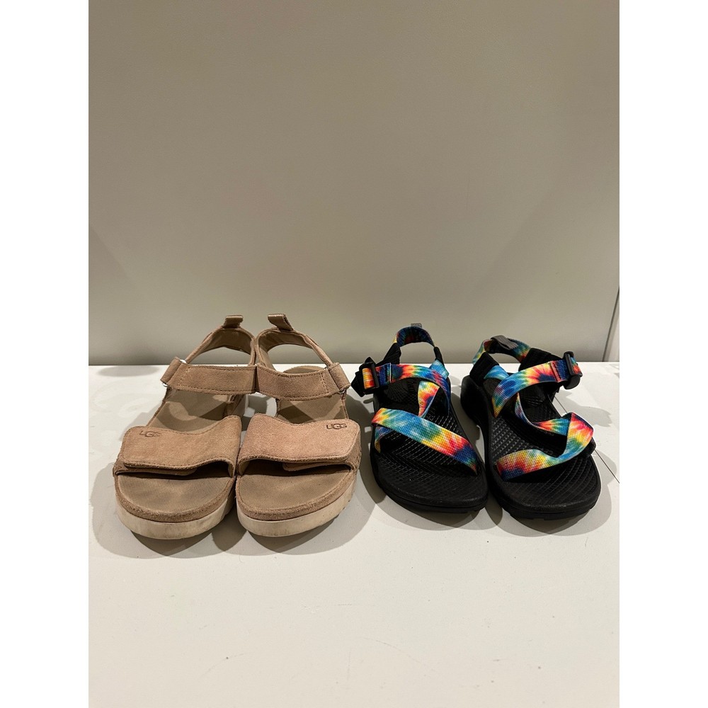 Kids UGG Goldenstar Tan Suede & Chaco Tie Dye Sandals Bundle Size 13-1