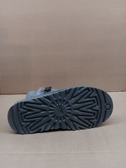 Ugg K Bailey Button Triplet, Grey, Sz 4