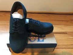 NIB SCHOOL ISSUE „SEMESTER“ NAVY SUEDE BUCKS UNISEX – SIZE: 6M, EURO 38