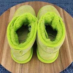 UGG Neumel II Ankle Boot Grinch Lime Green 1017320K Big Kids Size 5 / Women 6.5