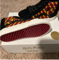 *NWT* LIMITED EDITION VANS x Harry Potter Gryffindor Sk8-Hi Shoes Kids 6.0T
