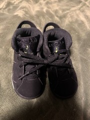 New Nike Black High Top Shoes Boys size 9 Toddler 384667-003