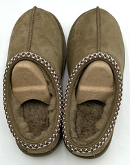 Ugg Tasman II Big Kid’s Size 6 Antilope Slippers
