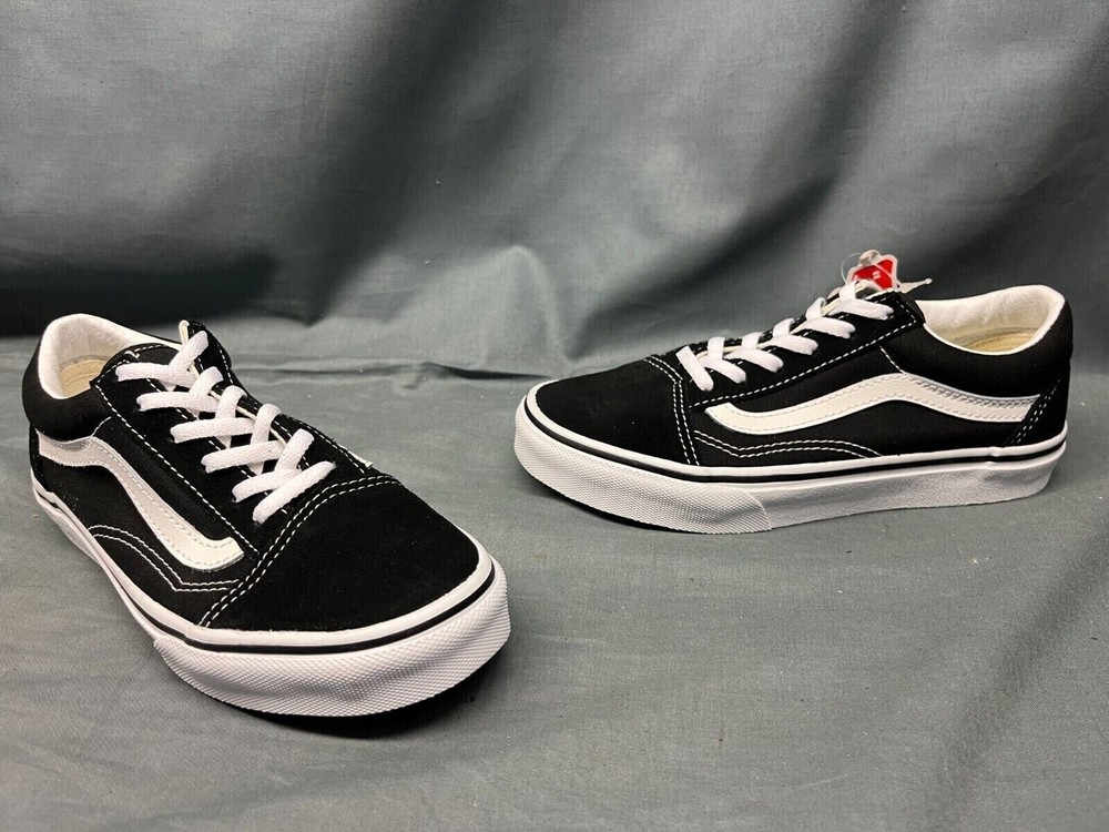 Vans Old Skool Sneakers Canvas Black White Size 12 Kids BRAND NEW NO BOX!