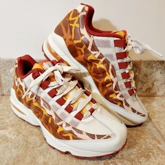 Nike | Air Max 95 Giraffe CU4640-200 Trainers Sneakers Youth 4.5 Women’s 6 NEW!