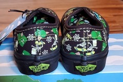 Vans The Simpsons Authentic GLOW BART Shoe Kids Youth Size 11 NEW NIB