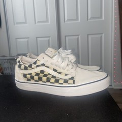 Vans (Checkerboard) OLD SKOOL – Size 8