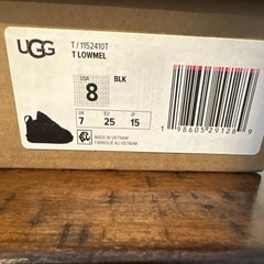 UGG T Lowmel Unisex Kids Athletic Sneaker 8 Black US 8 EU 25 UK 7 1152410T