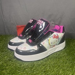 Heelys x Hello Kitty Kama Sanrio HE00320001 Black White Skate Shoe Womens 8