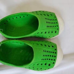 Size C6 Native Jefferson Grasshopper Green/Shell White