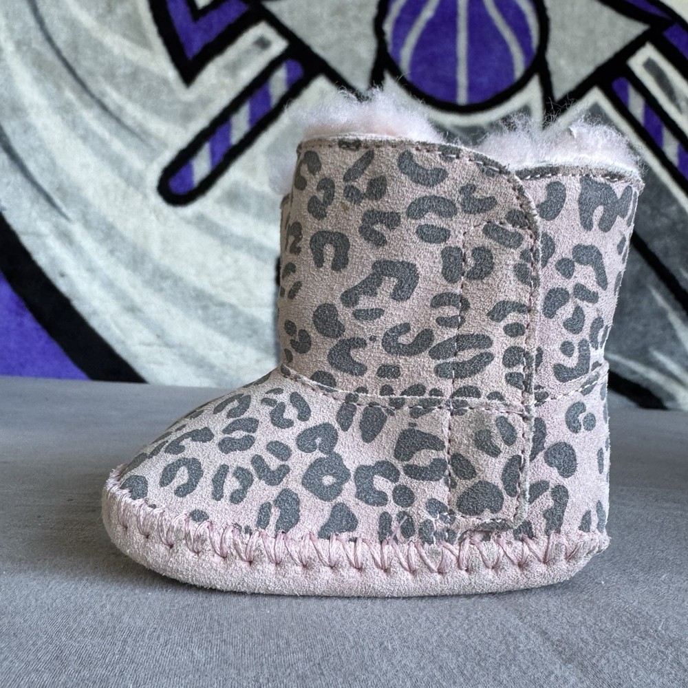 Size 0/1 – UGG Kids Leopard Print Suede Faux Fur Lined Slip-On Booties