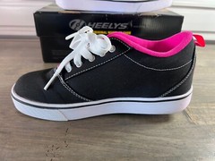 HEELYS Kid’s Pro 20 HE100760H Black Pink White Canvas Skate Shoes Kid’s Sz 5