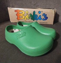 Birkenstock Super Birki’s Apple Green Clogs Unisex. Kids Size 27/9