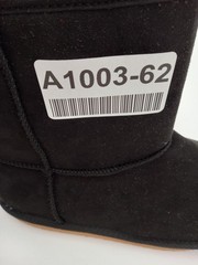 Old Navy Shearling Style Boots Youth Size 2Y Black Faux Suede Fur Lined Cozy