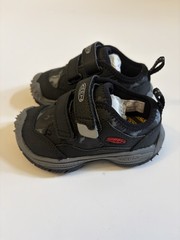 KEEN Speed Hound Kids Hook & Loop Sneakers Black/Gray Camo US 5T EU 20/21