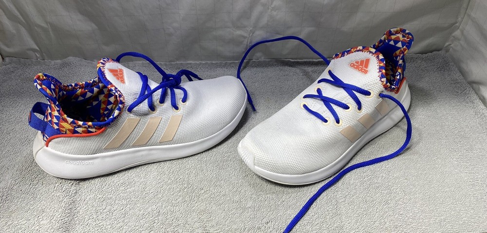 Adidas Cloud Foam Pure 2.0 “Rockchalk Colorway”. [Size Kids US 7]