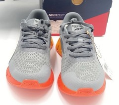 Reebok Zig Dynamica 2.0 Big Kid YOUTH Size 5 Rare Color Great Gift NEW IN BOX