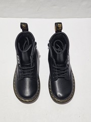 Dr Martens Doc Kids Size 9 Leather Black Airwair Boots AW004