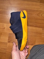 KYRIE IRVING NIKE 2 CAVS YELLOW/NAVY BLUE/MAROON BASKETBALL SHOES Sz 2Y W/box