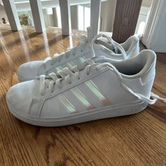adidas Unisex Kids White Iridescent Sneakers Athletic Shoes Low Top