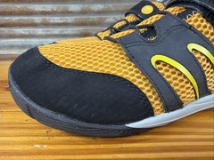 Merrell Trail Glove Kids Dark Cheddar Barefoot Running Shoe Black/Yellow Yth 6.5
