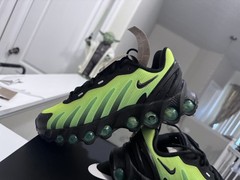 Nike Air Max Dn8 Green Strike Volt HV5258-001 Youth Shoes Size 4Y Woman’s 5.5