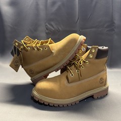 Timberland Boots Juniors Size 5M Brown Leather Waterproof Wheat Hiking 12909 C10